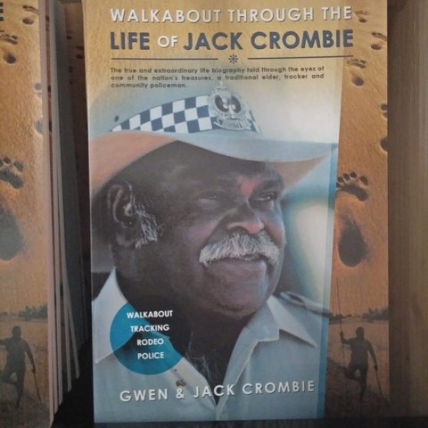 Dingo Dreaming - Gold Coast Attractions 0