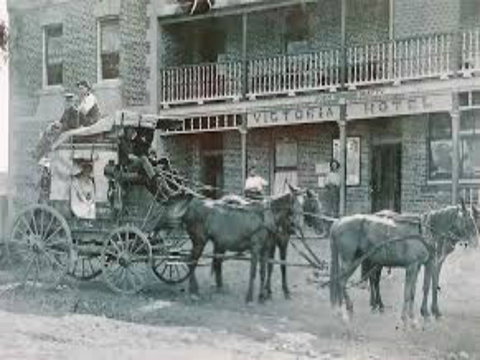 Gresford - Gold Coast Attractions 0