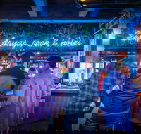 Holey Moley Bayside - Gold Coast Attractions