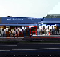 Kelly  Gemelli - Art and Design - Gold Coast Attractions