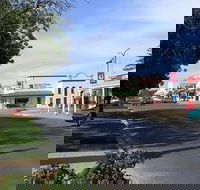 Minlaton - Gold Coast Attractions