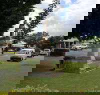 Miriam Vale War Memorial - Gold Coast Attractions