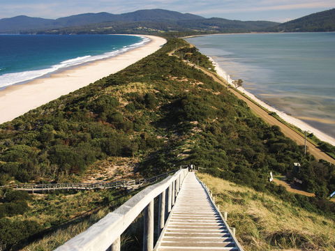 Bruny Island - Gold Coast Attractions 0