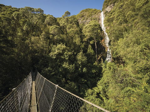 Montezuma Falls - Gold Coast Attractions 1