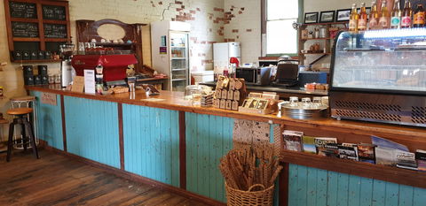 Timber Tales - Gold Coast Attractions 1