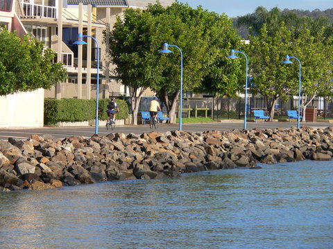 Batemans Bay Cycleway - Gold Coast Attractions 0