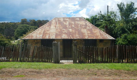 Beyers Cottage - Gold Coast Attractions 0