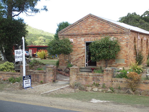 Bligh Museum Of Pacific Exploration - Gold Coast Attractions 0