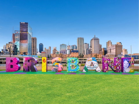 BRISBANE Sign - Gold Coast Attractions 0