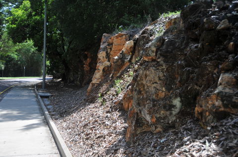 Hughes Avenue, Darwin - Gold Coast Attractions 1