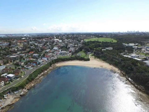 Malabar Beach - Gold Coast Attractions 0
