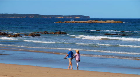 Surf Beach Batemans Bay - Gold Coast Attractions 2