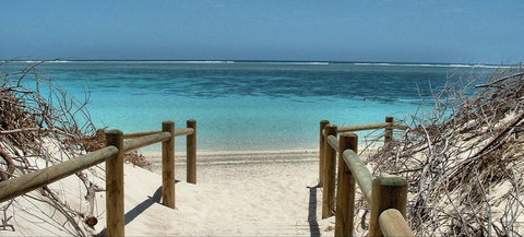 Tantabiddi - Gold Coast Attractions 0