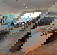 Gallery 45 - Gold Coast Attractions