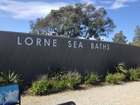 Lorne Sea Baths - Gold Coast Attractions 2