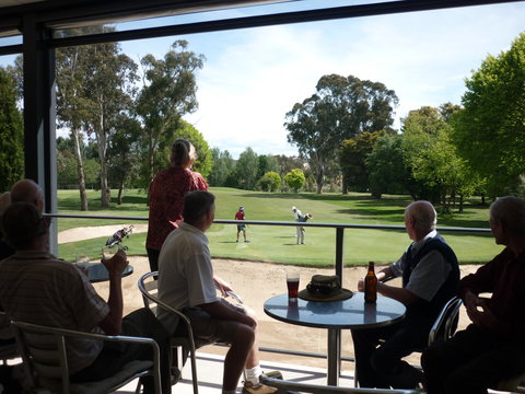 Queanbeyan Golf Club - Gold Coast Attractions 0