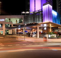 The Oasis - Gold Coast Attractions