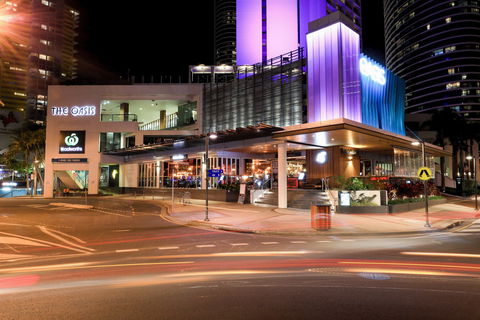 The Oasis - Gold Coast Attractions 0