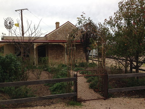 Weetulta - Gold Coast Attractions 0