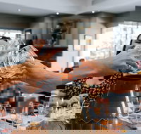 Hunter Valley Premium Food  Drink Pairing Tour - Gold Coast Attractions