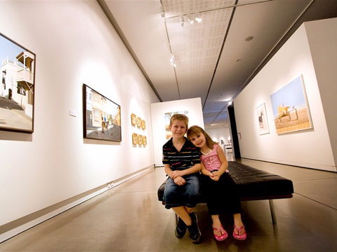 Western Plains Cultural Centre - Gold Coast Attractions 0