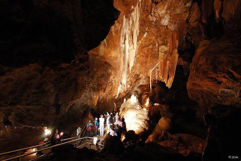 Jenolan Caves: Extended Temple Of Baal Cave Tour - Gold Coast Attractions 2