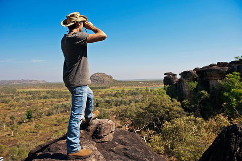 Arnhem Land Injalak Hill Full-Day Tour From Jabiru - Gold Coast Attractions 8