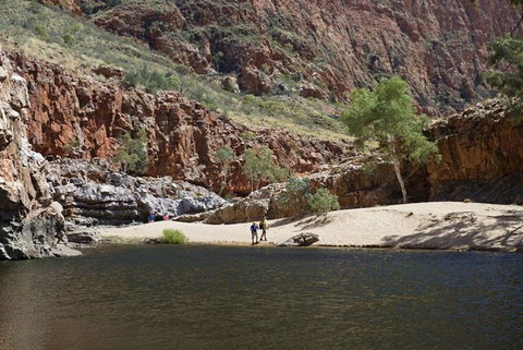 Full-Day West MacDonnell Ranges Tour From Alice Springs - Gold Coast Attractions 2
