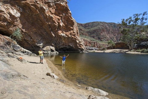 Full-Day West MacDonnell Ranges Tour From Alice Springs - Gold Coast Attractions 3