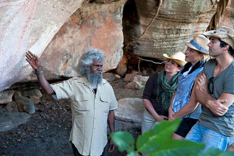 Arnhem Land Injalak Hill Full-Day Tour From Darwin - Gold Coast Attractions 8