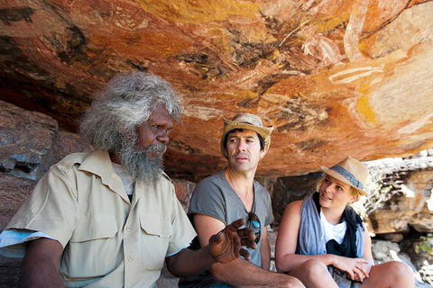 Arnhem Land Injalak Hill Full-Day Tour From Darwin - Gold Coast Attractions 4