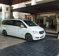 Cairns Airport transfer to Cairns City - Gold Coast Attractions