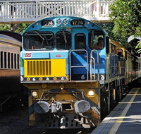 Kuranda Tour Deluxe Course with Kuranda 3 Zoos - Gold Coast Attractions