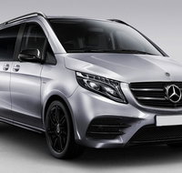 Gold Coast Airport Transfers  Gold Coast City to Airport OOL in Luxury Van - Gold Coast Attractions