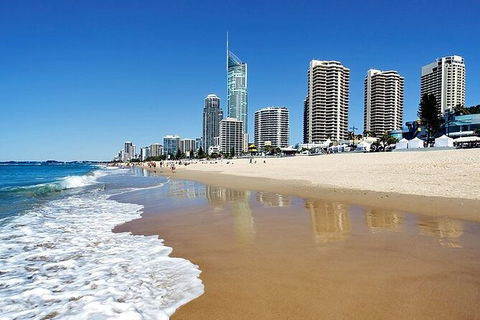 Gold Coast Airport Transfers : Airport OOL To Gold Coast City In Luxury Car - Gold Coast Attractions 6