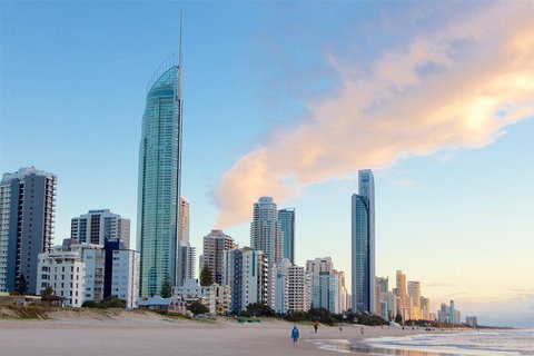 Gold Coast Airport Transfers : Gold Coast City To Airport OOL In Luxury Car - Gold Coast Attractions 3