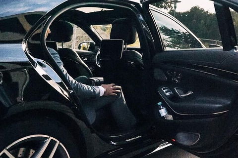 Arrival Private Transfers: Adelaide Airport ADL To Adelaide In Business Car - Gold Coast Attractions 4