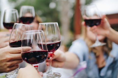 Mornington Peninsula 2-6 Guests Lunch And Inc Wine Tasting At Quealy Winemakers - Gold Coast Attractions 3
