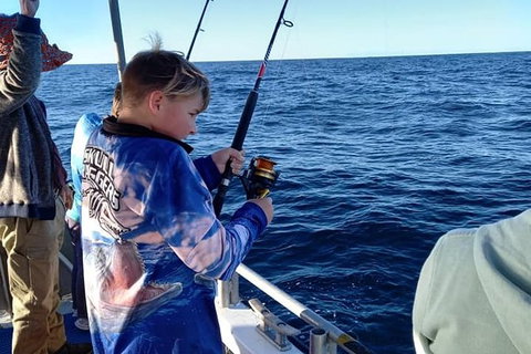 Geraldton Fishing Charter - Gold Coast Attractions 17