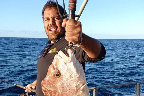 Geraldton Fishing Charter - Gold Coast Attractions 12