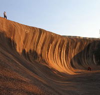 Wave Rock - Gold Coast Attractions