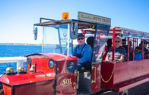 Busselton Jetty & Underwater Observatory Tour - Gold Coast Attractions 3