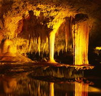 Lake Cave - Gold Coast Attractions
