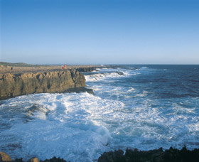 Quobba - Gold Coast Attractions 0