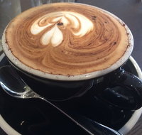Komuni Cafe - Gold Coast Attractions