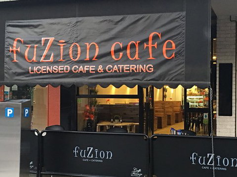 Fuzion Cafe - Gold Coast Attractions 0