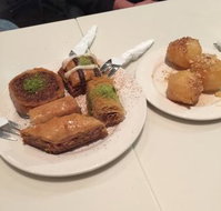 Nikos Cakes - Gold Coast Attractions