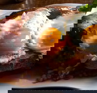 Church  Main - Gold Coast Attractions