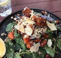 Bonnie and Clydes Pizzeria Horsham - Gold Coast Attractions