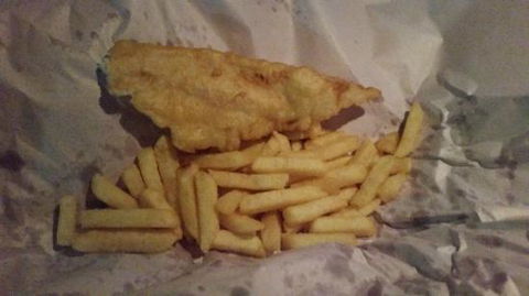 Spinakers Fish & Chips - Gold Coast Attractions 0